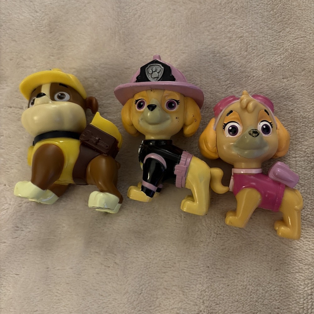 Lot‎ Of 3 Paw Patrol Figures Rubble & 2 Skye